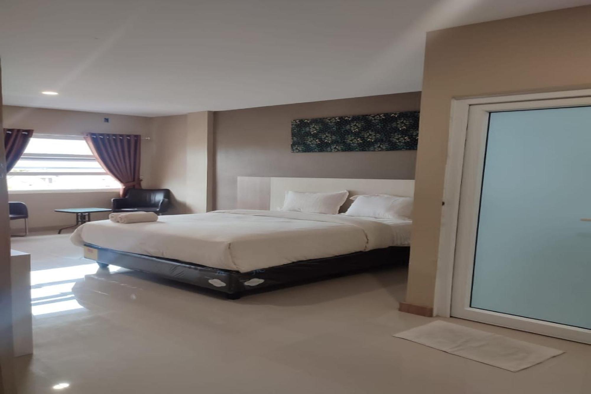แคปปิตัล โอ 2018 เกาต์เฮาส์ ถนนวงแหวน ชาเรียะฮ์ Hotel บันดาอาเจะห์ ภายนอก รูปภาพ